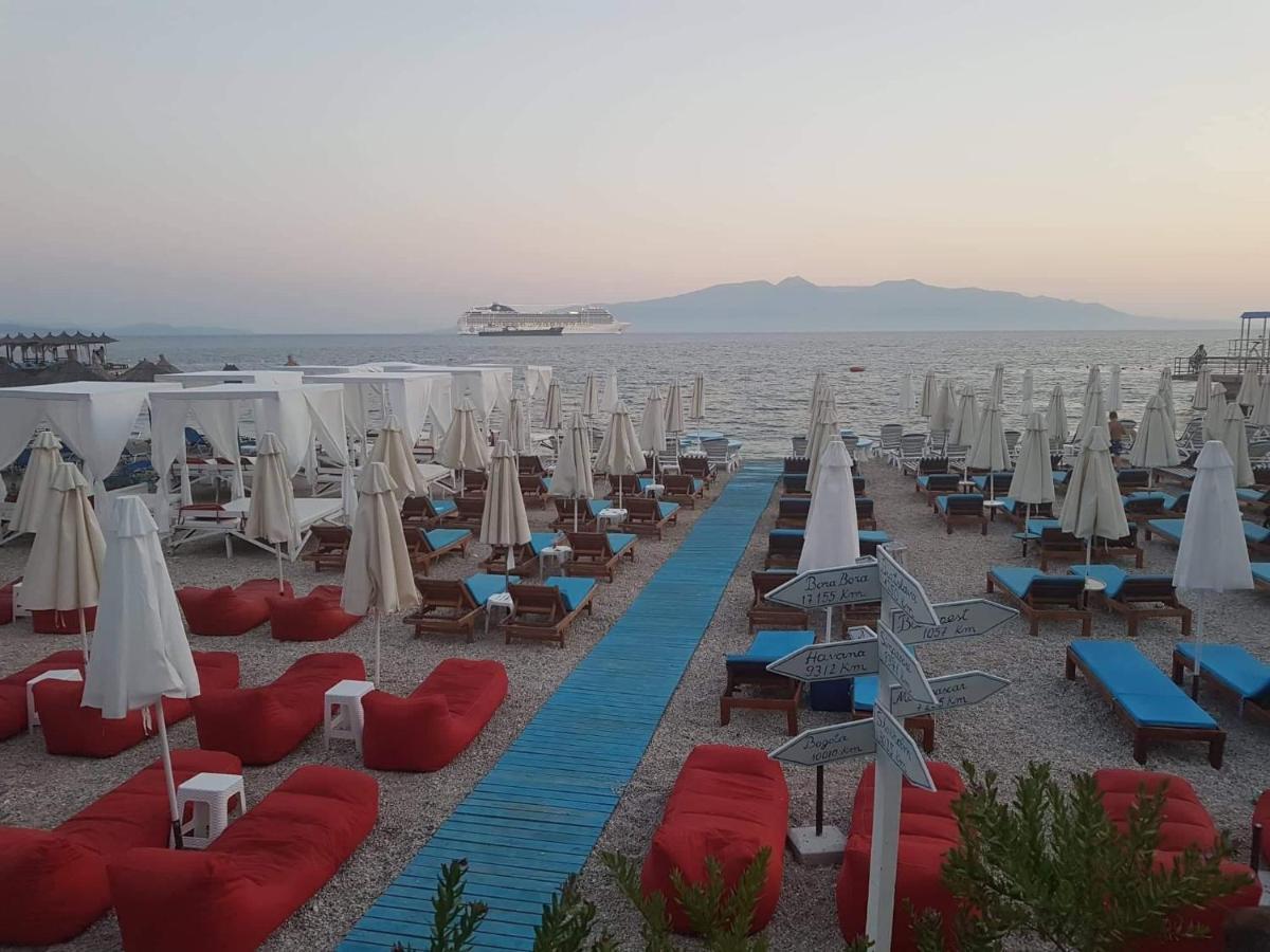 Majki Beach Apartments Саранде Екстериор снимка