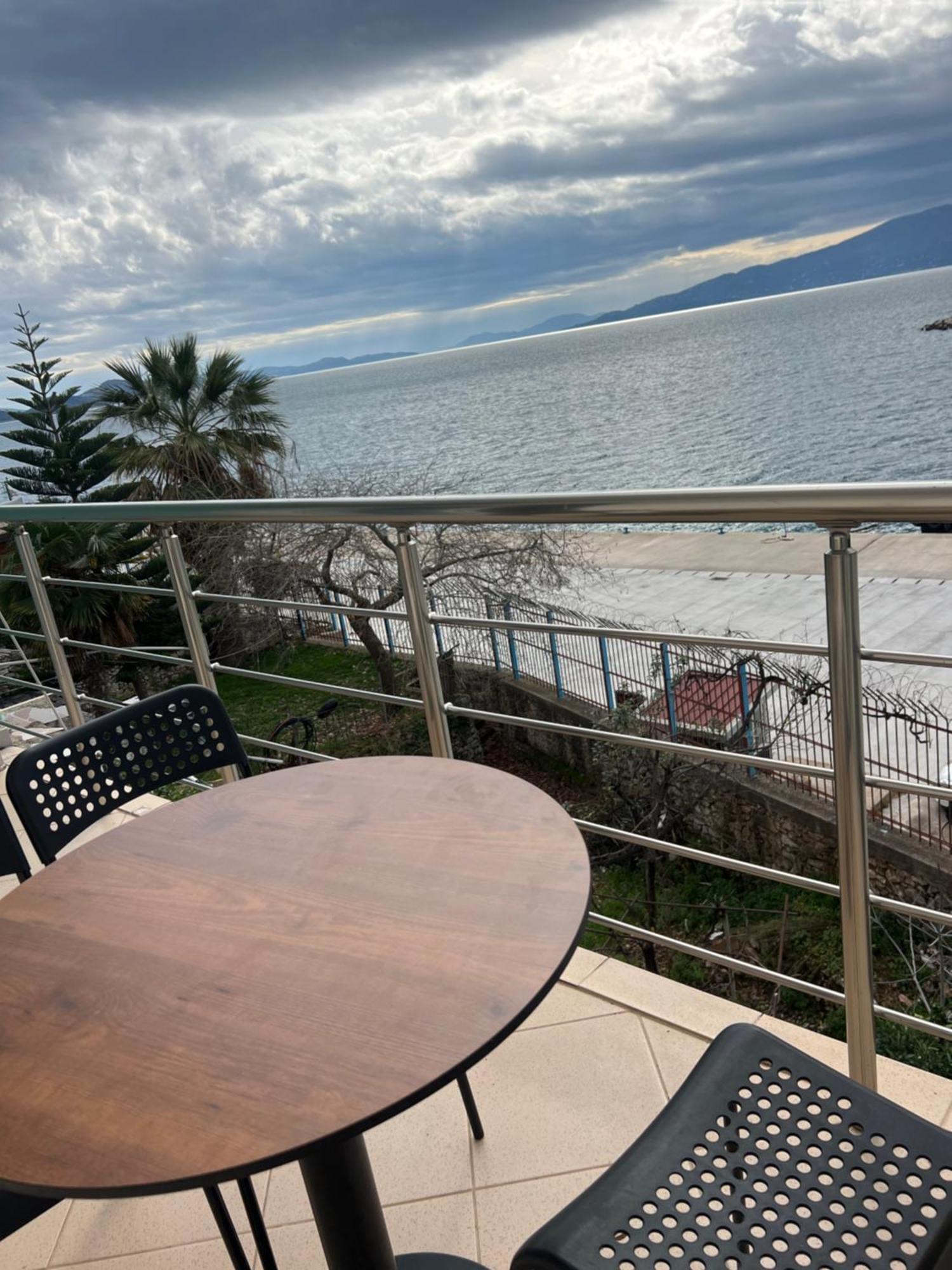 Majki Beach Apartments Саранде Екстериор снимка
