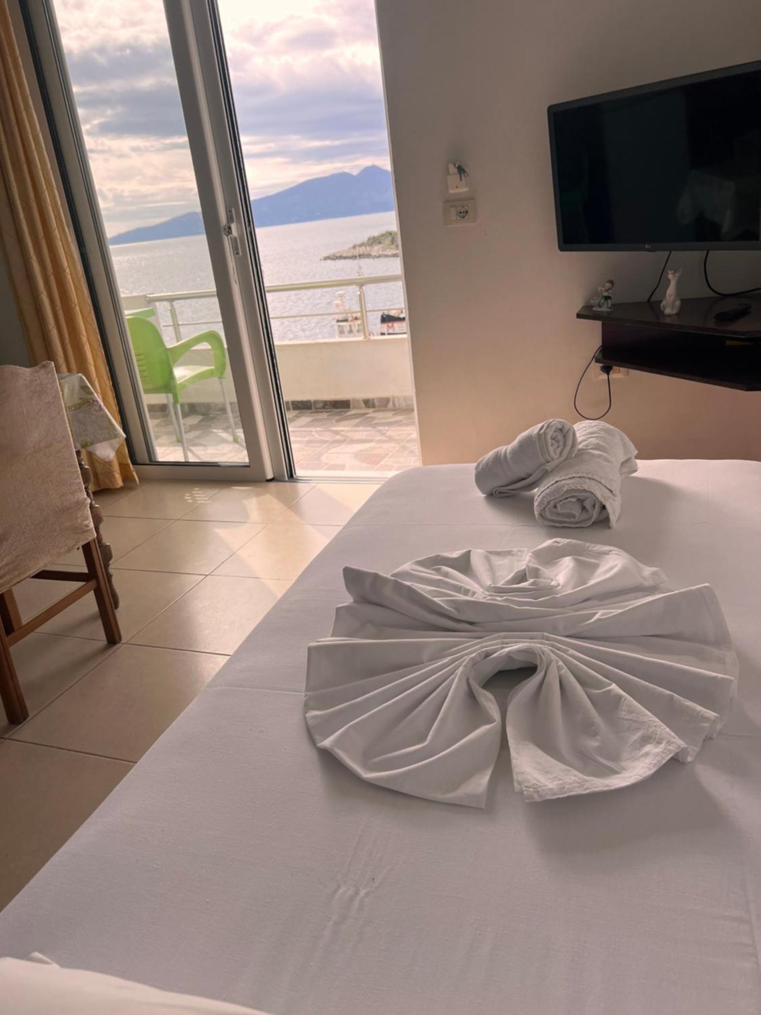Majki Beach Apartments Саранде Екстериор снимка