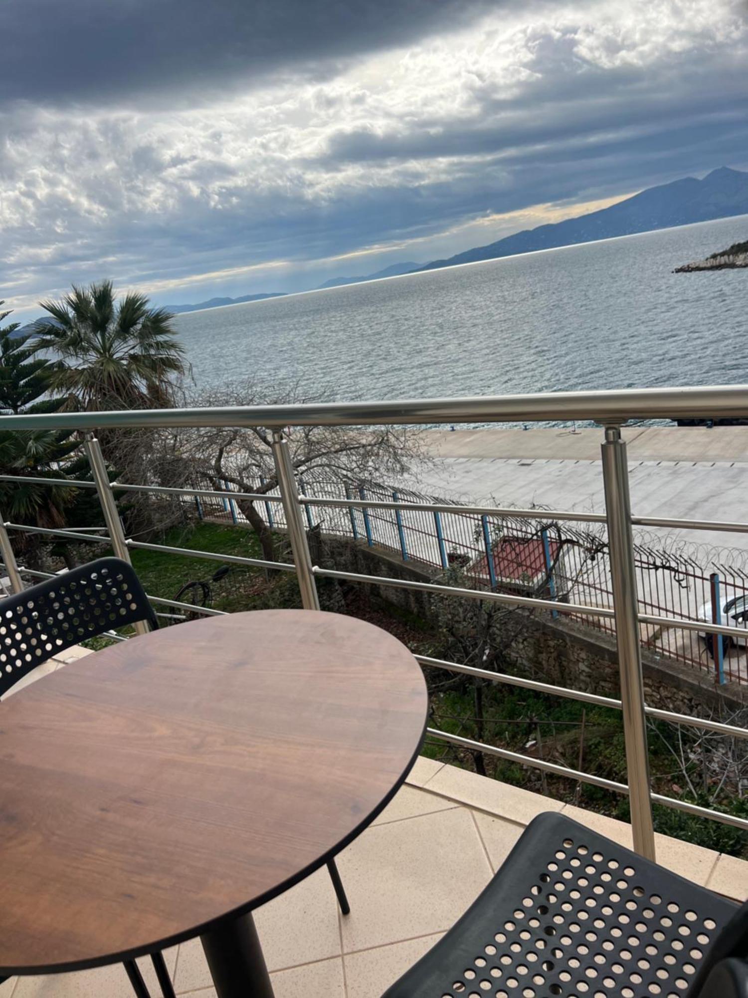 Majki Beach Apartments Саранде Екстериор снимка