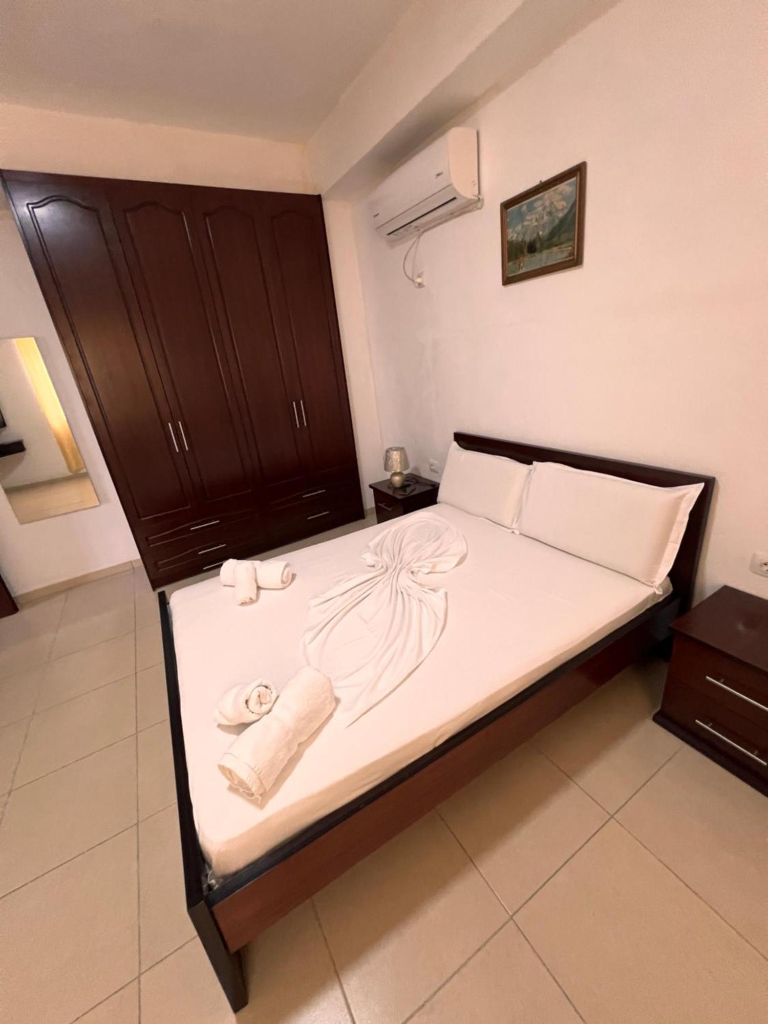Majki Beach Apartments Саранде Екстериор снимка