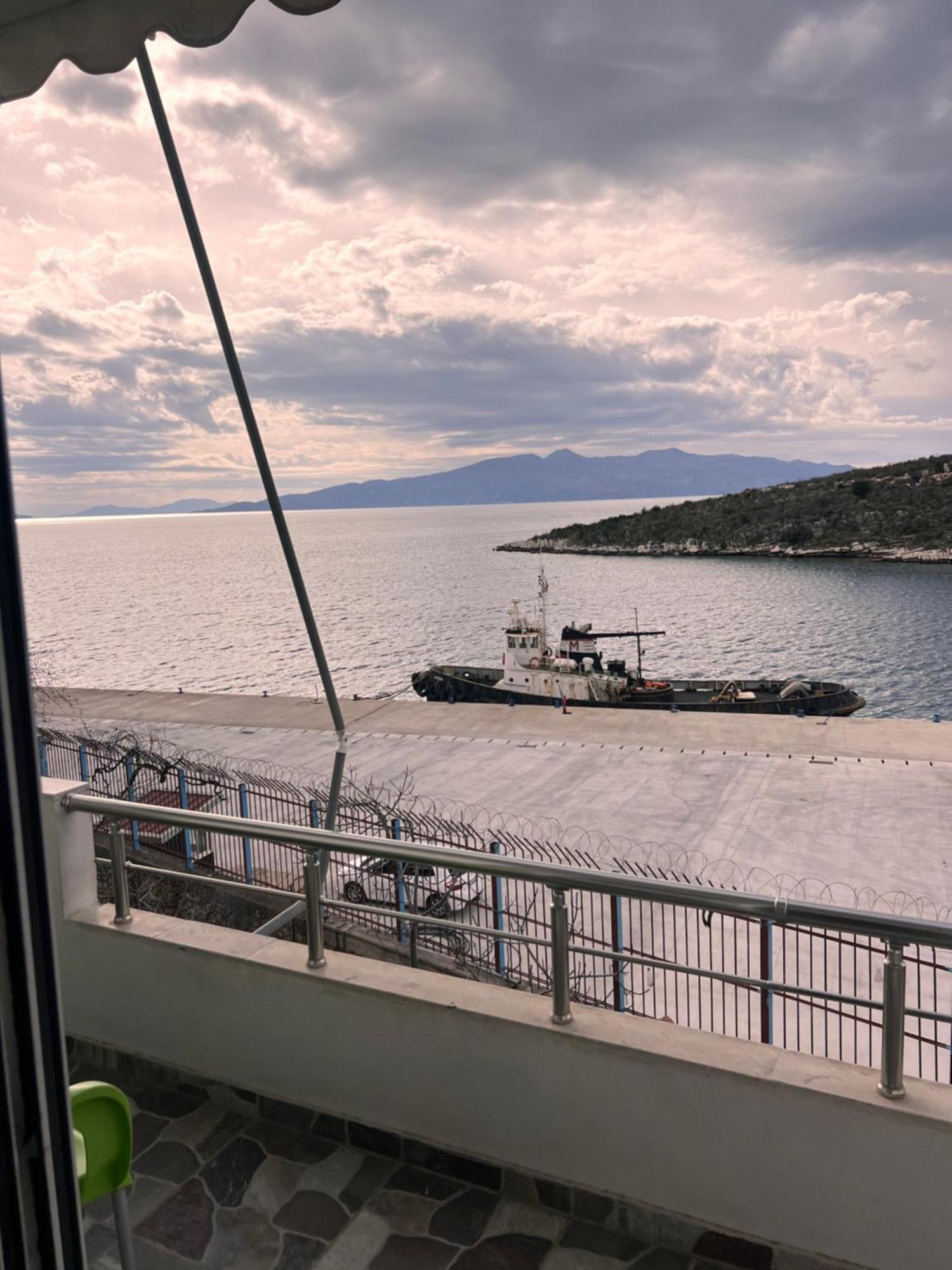 Majki Beach Apartments Саранде Екстериор снимка